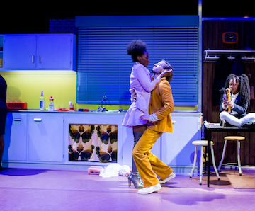 HR_Hallo_familie__Maas_theater_en_dans__Kamerich___Budwilowitz_-_EYES2__9_